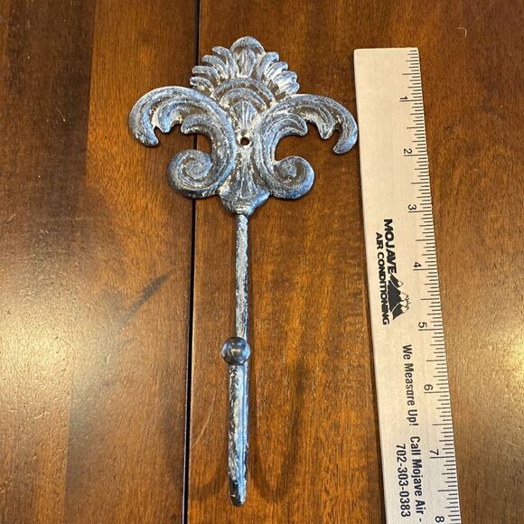 Paris Bathroom Shower Curtain and Matching Hooks and Accessories Set - Picture 10 of 13